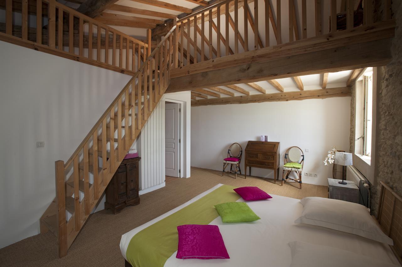 Domaine Les Magasins Bed & Breakfast Bram Екстериор снимка