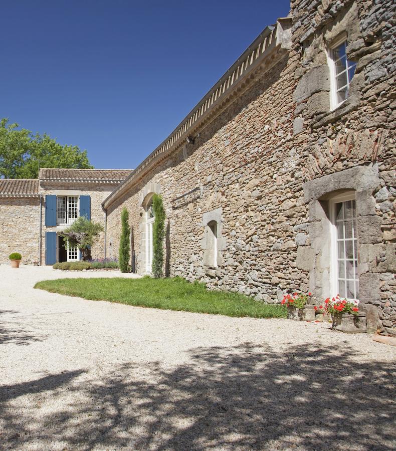Domaine Les Magasins Bed & Breakfast Bram Екстериор снимка